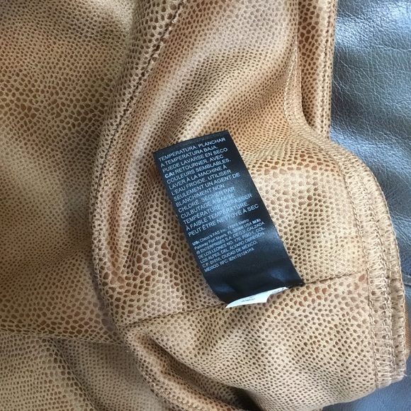 WHBM snake ultra suede legging. - Picture 12 of 12